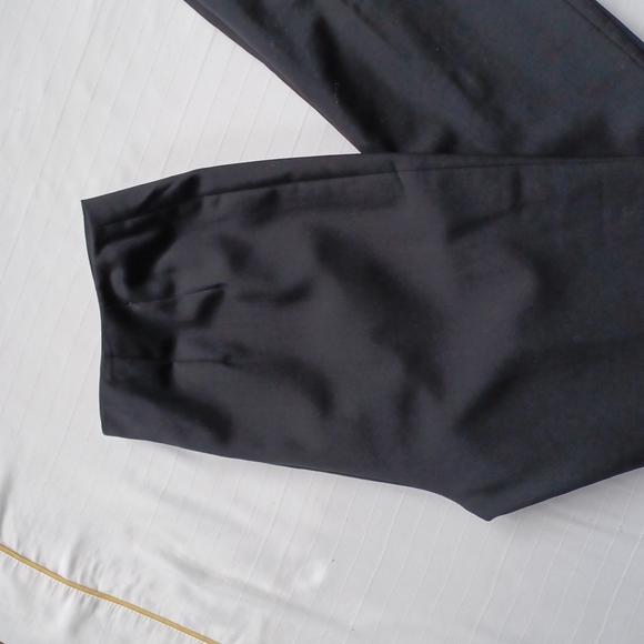 Dana Buchman Lined Wool Trouser- Sz. 6 - Picture 7 of 7